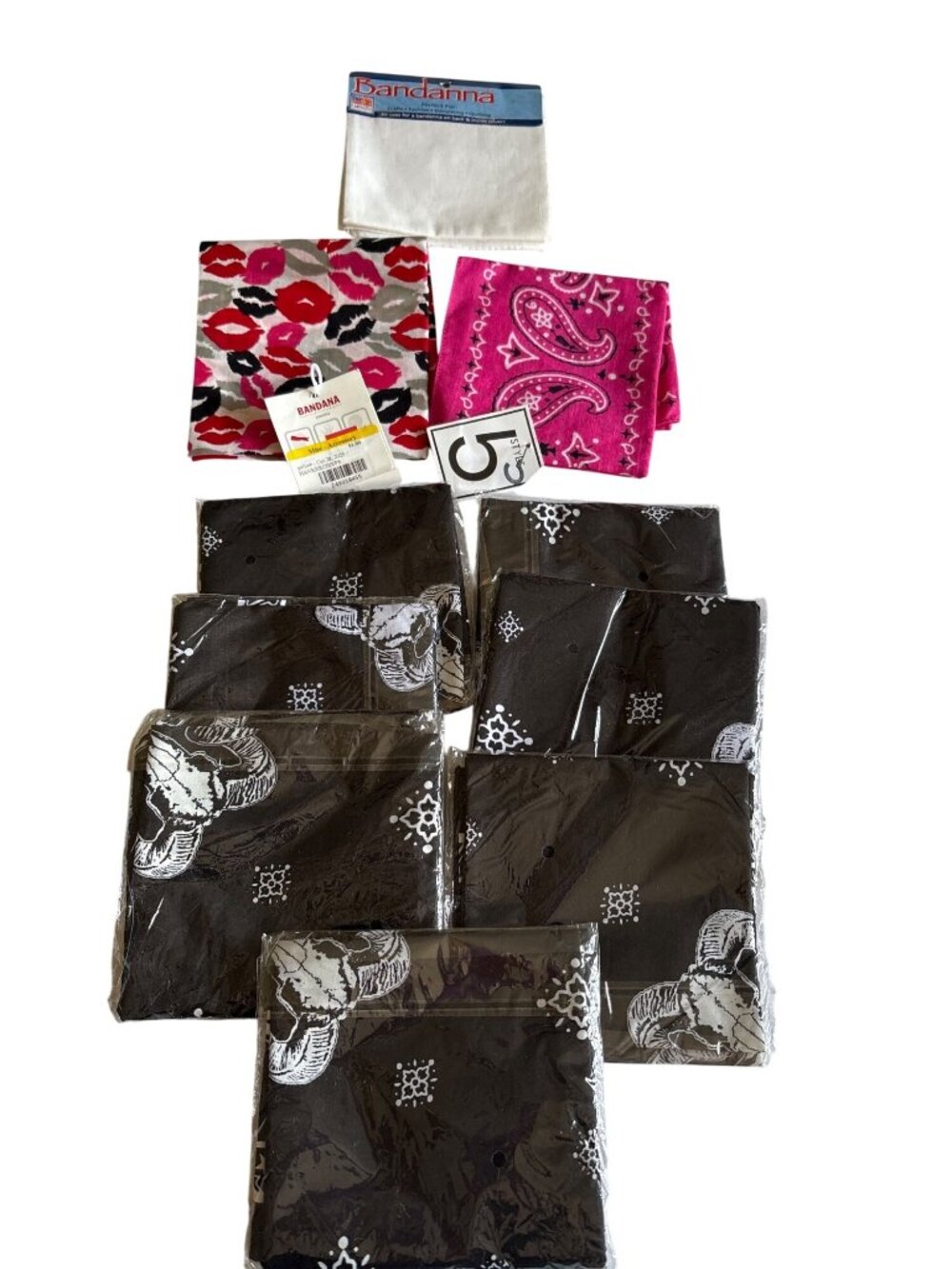 Assorted Bandana Lot Lips Paisley & Bull Skull Designs 21"x21" Cotton Blend